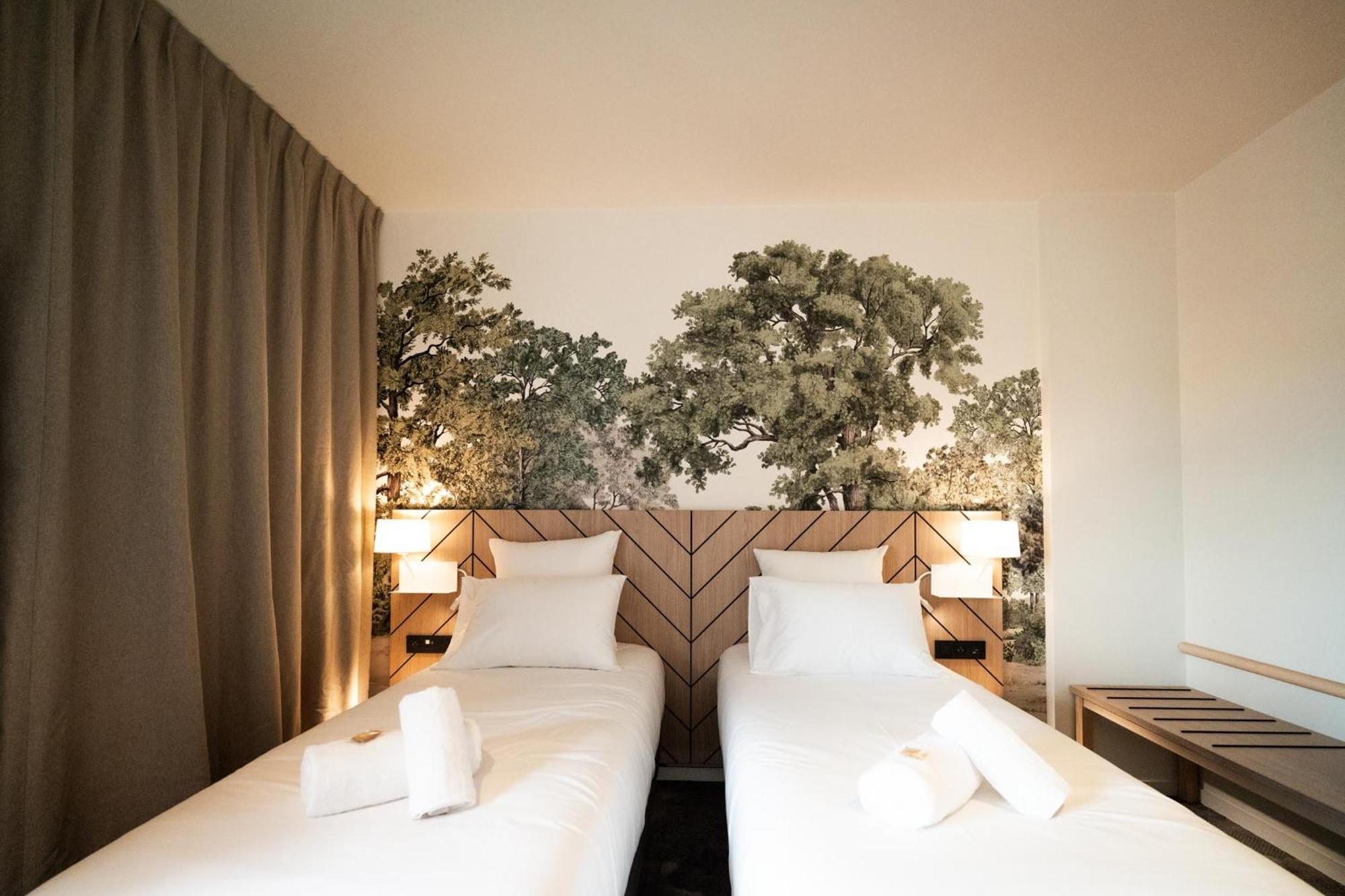 Bo Hotels Ambronay الغرفة الصورة